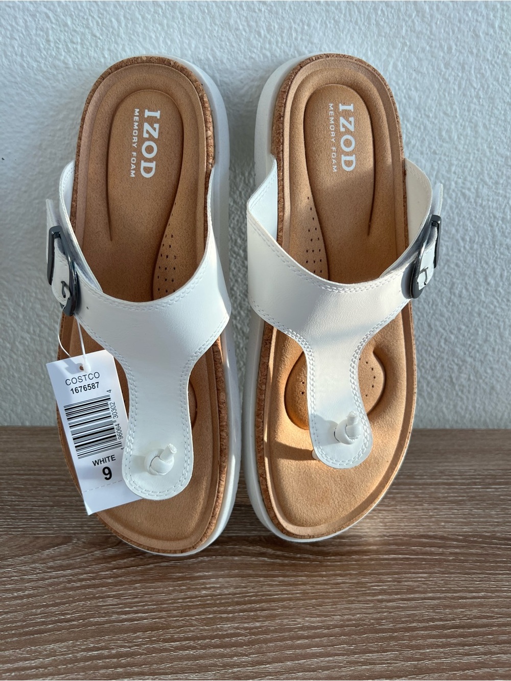 Izod White Thong Sandals with Buckle Accent size 9